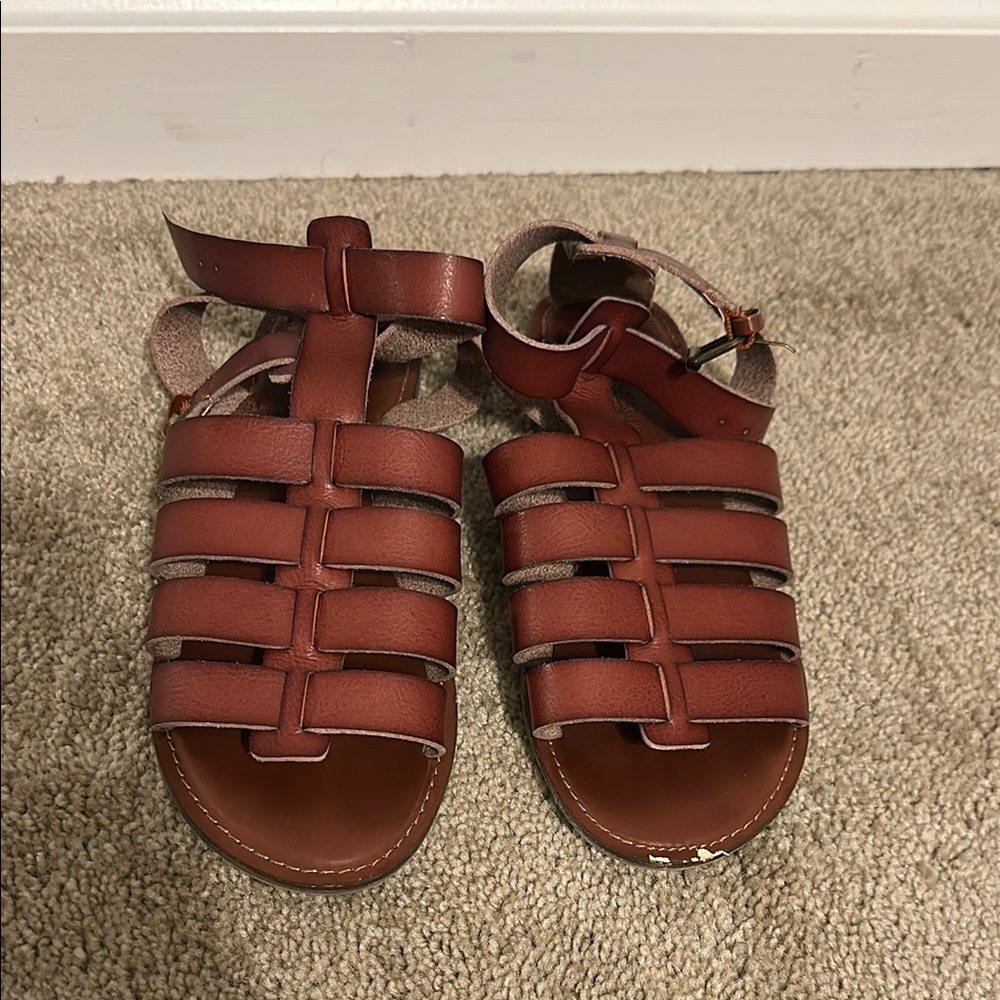 American Eagle Outfitters Tan Leather Sandals